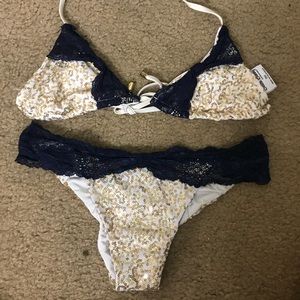 Bikini